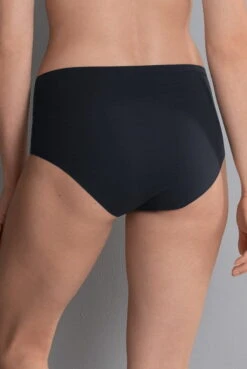 Slip Essentials High Waist+ -Lingerie Haus Anita since 1886 Slip Essentials High Waist 1343 001 schwarz 02 1280x1280