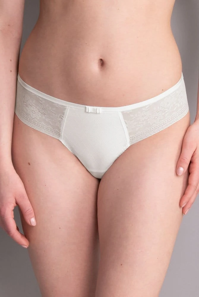 Rosa Faia Shorty Rosemary 1 Rosa Faia Shorty Rosemary